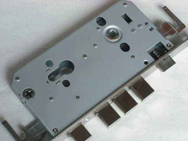 虎丘24小时上门开锁公司